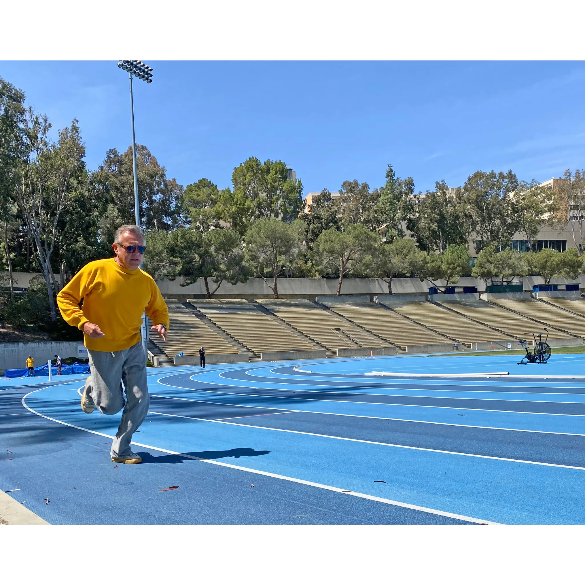 The Medalist Sweatshirt - UCLA Blue